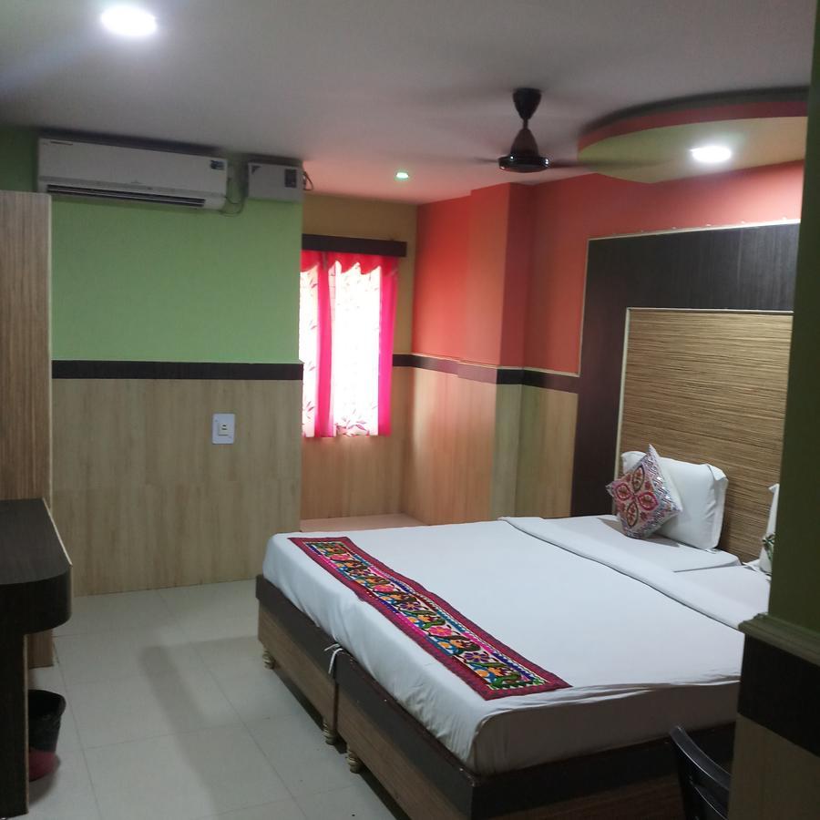 Hotel The Tara Residency Bhubaneswar